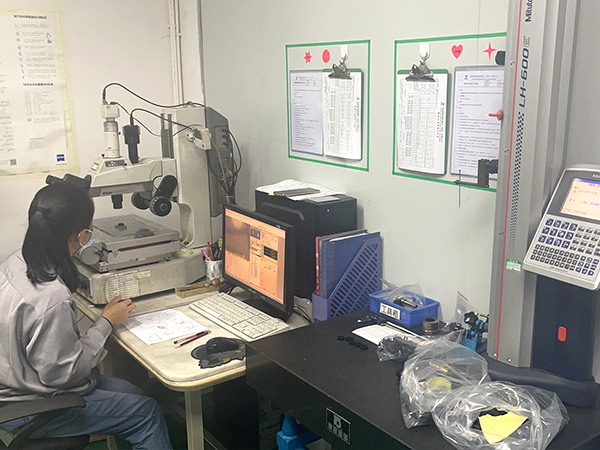 富豪盛精細(xì)注塑設(shè)備